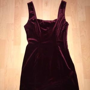 maroon dress